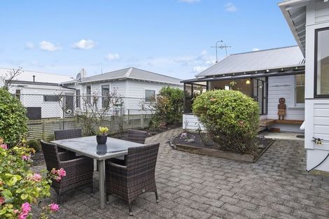 Photo of property in 58 Victoria Road, Saint Kilda, Dunedin, 9012