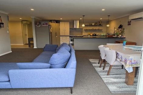 Photo of property in 73 Kippenberger Avenue, Rangiora, 7400