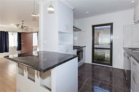 Photo of property in 4 Denny Avenue, Wesley, Auckland, 1041