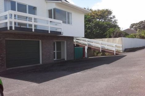 Photo of property in 8b Whiteley Street, Moturoa, New Plymouth, 4310