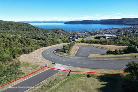Photo of property in 1 Sparrowhawk Way, Kinloch, Taupo, 3377