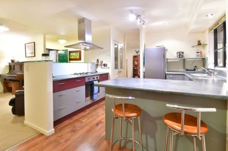 Photo of property in 11 Roberta Crescent, Orewa, 0931