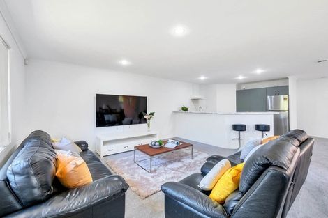 Photo of property in 13 San Pedro Place, Henderson, Auckland, 0612