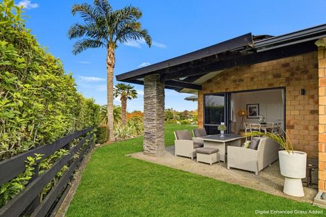 Photo of property in 14 Jenny Lane, Waiuku, 2123