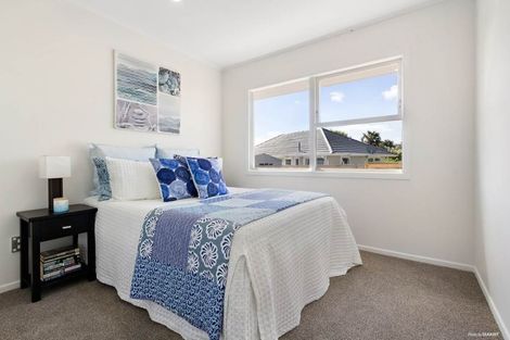 Photo of property in 27 Roby Street, Te Atatu Peninsula, Auckland, 0610