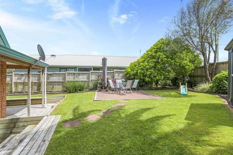 Photo of property in 6a Gills Avenue, Papakura, 2110