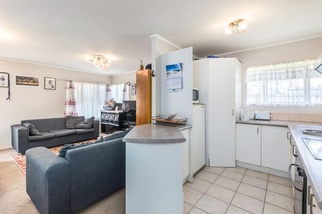 Photo of property in 2/29 Earlsworth Road, Mangere East, Auckland, 2024