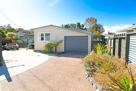 Photo of property in 7 Langton Road, Stanmore Bay, Whangaparaoa, 0932