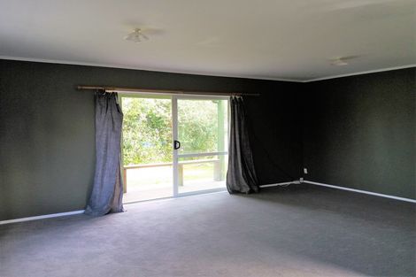 Photo of property in 5a Adela Stewart Drive West, Athenree, Waihi Beach, 3177