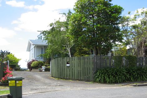 Photo of property in 174 Wellington Street, Pukekohe, 2120