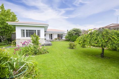 Photo of property in 9 Cassino Crescent, Onekawa, Napier, 4110