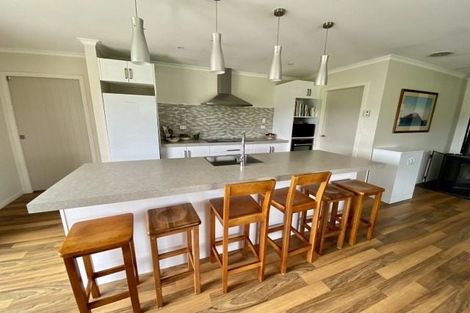 Photo of property in 4 Camellia Lane, Carterton, 5713