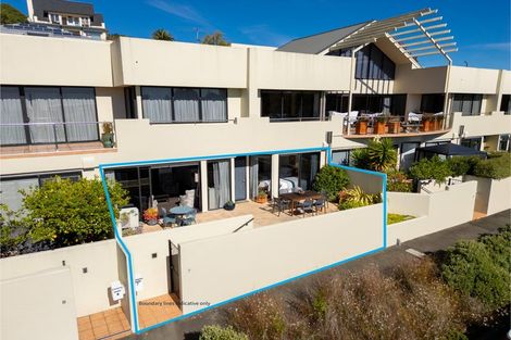 Photo of property in 7/27 Shelbourne Street, Nelson, 7010