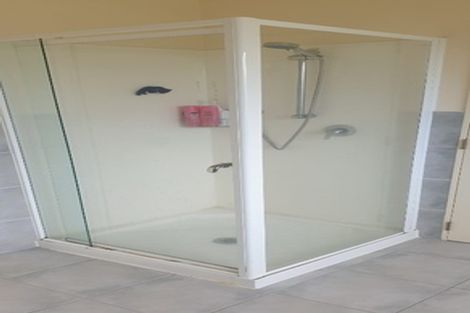 Photo of property in 39a Sheehan Avenue, Papakura, 2110