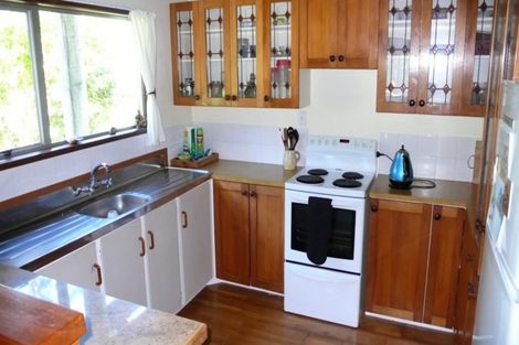 Photo of property in 1/42 Peach Road, Glenfield, Auckland, 0629