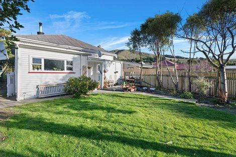 Photo of property in 1/22 Martindales Road, Heathcote Valley, Christchurch, 8022
