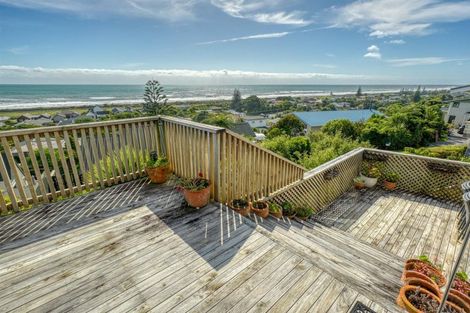 Photo of property in 14 Stanton Crescent, Karoro, Greymouth, 7805
