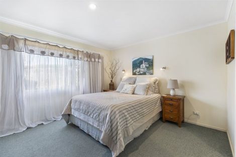 Photo of property in 1 Belmont Rise, Katikati, 3129