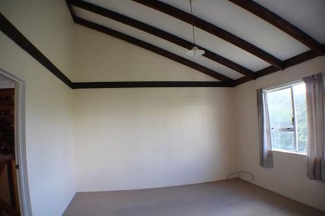 Photo of property in 3/4 Narbada Crescent, Khandallah, Wellington, 6035