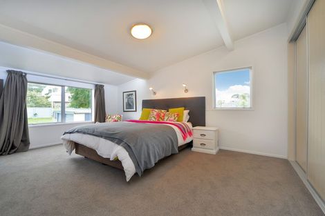 Photo of property in 48a Konini Road, Titirangi, Auckland, 0604