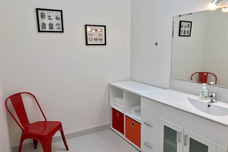 Photo of property in 35 Maxwell Street, Riccarton, Christchurch, 8041