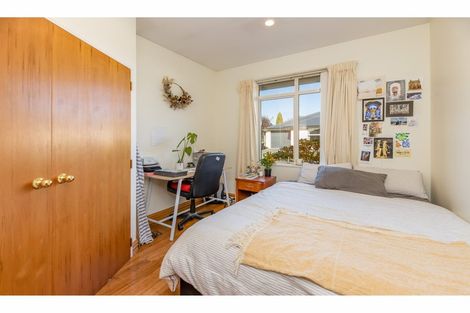 Photo of property in 2 Cherrytree Lane, Spreydon, Christchurch, 8024