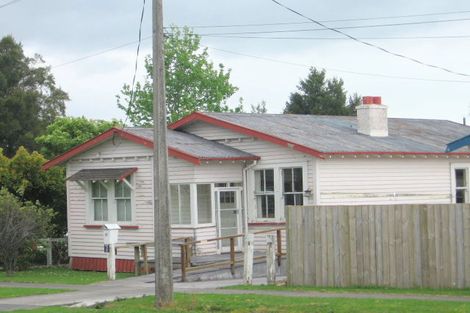 Photo of property in 27 Rewi Street, Te Aroha, 3320