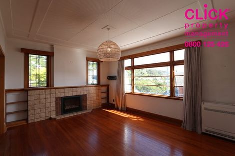 Photo of property in 19 Cliffs Road, Saint Clair, Dunedin, 9012