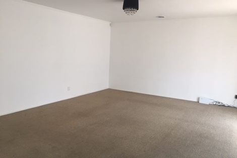 Photo of property in 3/464 Great South Road, Opaheke, Papakura, 2113