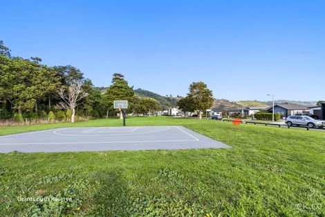 Photo of property in 9 Pattullo Crescent, Wallaceville, Upper Hutt, 5018