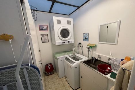 Photo of property in 8 Ihaka Street, Hokowhitu, Palmerston North, 4410