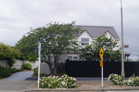 Photo of property in 2 Perry Street, Papanui, Christchurch, 8053