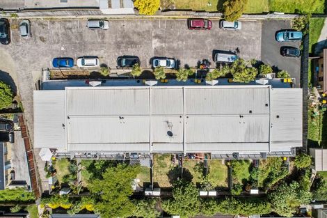 Photo of property in 15/242 Great North Road, Henderson, Auckland, 0612