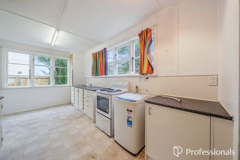 Photo of property in 35 Farmer Crescent, Taita, Lower Hutt, 5011