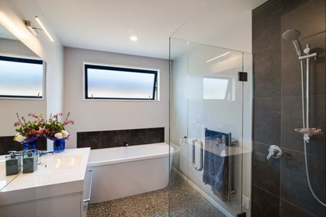 Photo of property in 3 Dewar Street, Lake Hayes, Queenstown, 9304