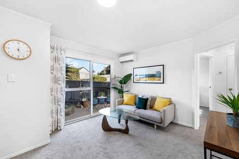 Photo of property in 88d Aroha Avenue, Sandringham, Auckland, 1025
