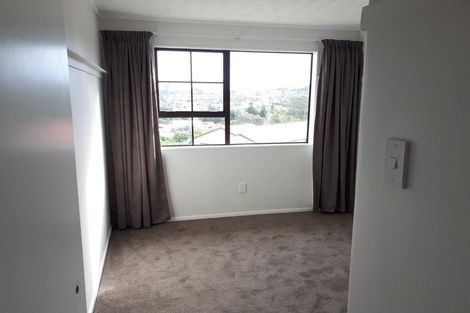 Photo of property in 8 Adventure Drive, Whitby, Porirua, 5024