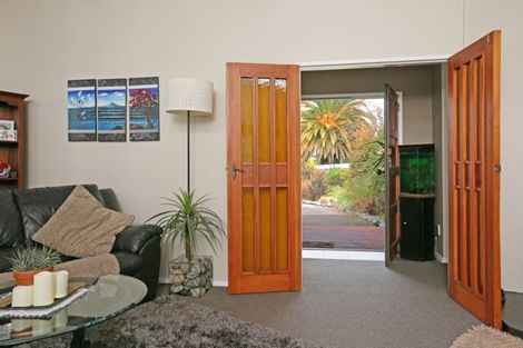 Photo of property in 15 Madden Place, Solway, Masterton, 5810