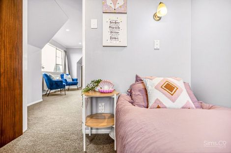 Photo of property in 1a Brassey Road, Saint Johns Hill, Whanganui, 4500