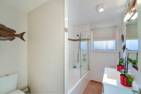 Photo of property in 38 Quill Street, Lake Hayes, Queenstown, 9304