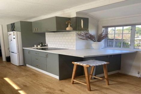 Photo of property in 82 Huatoki Street, Vogeltown, New Plymouth, 4310