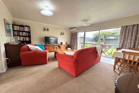 Photo of property in 21b Dickson Road, Papamoa Beach, Papamoa, 3118