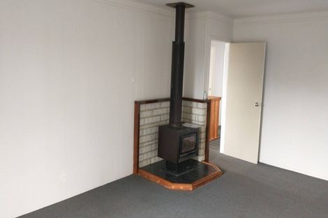 Photo of property in 16 Massine Place, Randwick Park, Auckland, 2105