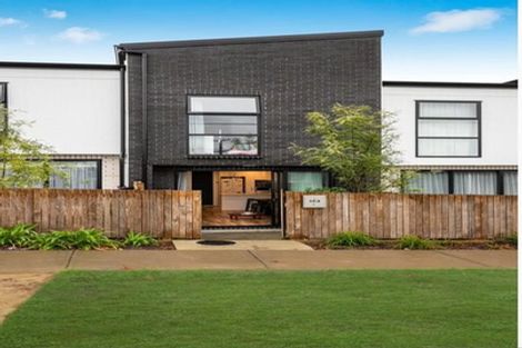 Photo of property in 123c Woodglen Road, Glen Eden, Auckland, 0602