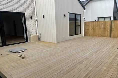 Photo of property in 32c Biokovo Street, Massey, Auckland, 0614