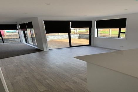 Photo of property in 37b Tawhiri Road, One Tree Hill, Auckland, 1061