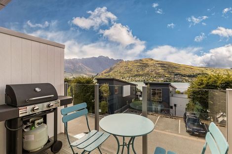 Photo of property in Greenstone Terraces, 14/716 Frankton Road, Queenstown, 9300