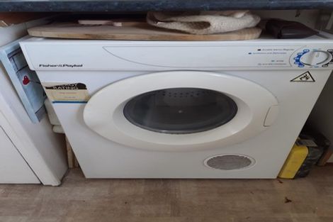 Photo of property in 210 Rintoul Street, Berhampore, Wellington, 6023