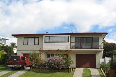 Photo of property in 12 Claydon Place, Ohope, 3121