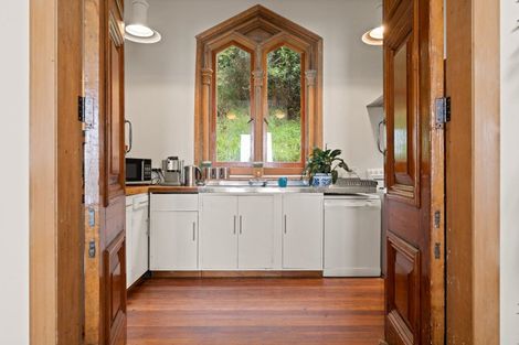 Photo of property in 142 Ravenswood Road, Saint Clair, Dunedin, 9012